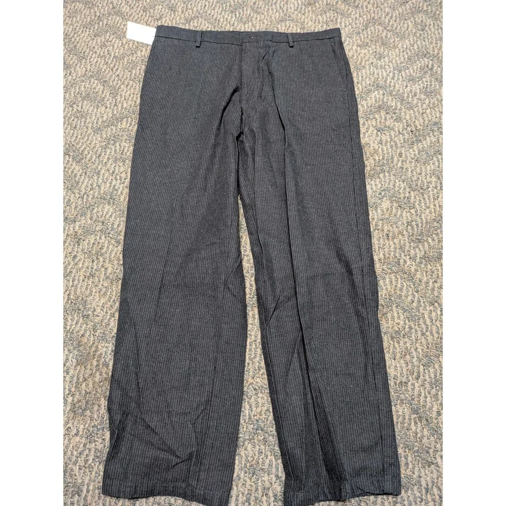 Dockers Signature Khaki D2 Straight Fit Pinstripe Pants Mens 36x30 Grey D2 Flat